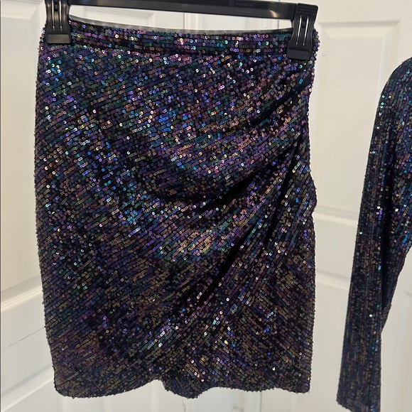 Morgan & Co. Black Sequin Crop Top and skirt set - Picture 2 of 3